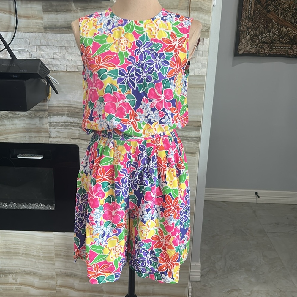 Talbots Petites 100% Silk Floral Short Set.Sleeveless Elastic Waist ShortsSize2P